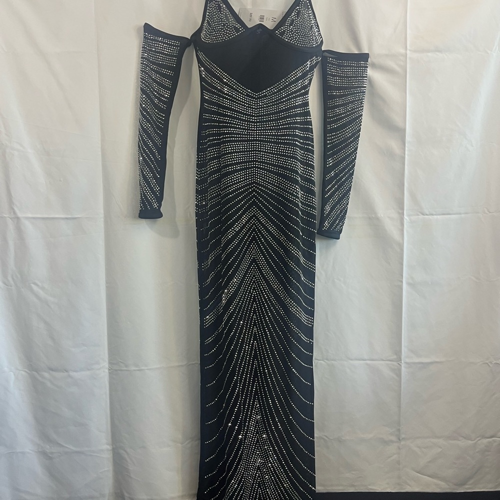 AKIRA, I bring the party embellished maxi dress - Picture 12 of 17
